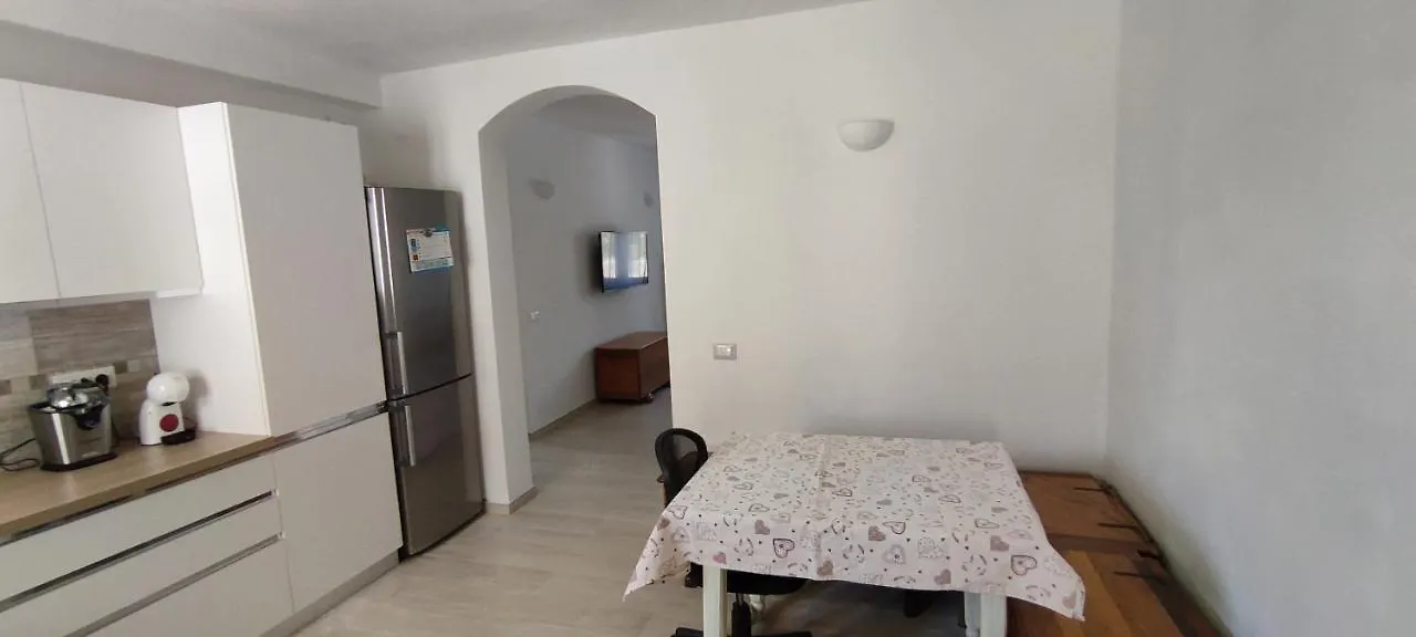Apartment Appartamento Mimose Olbia